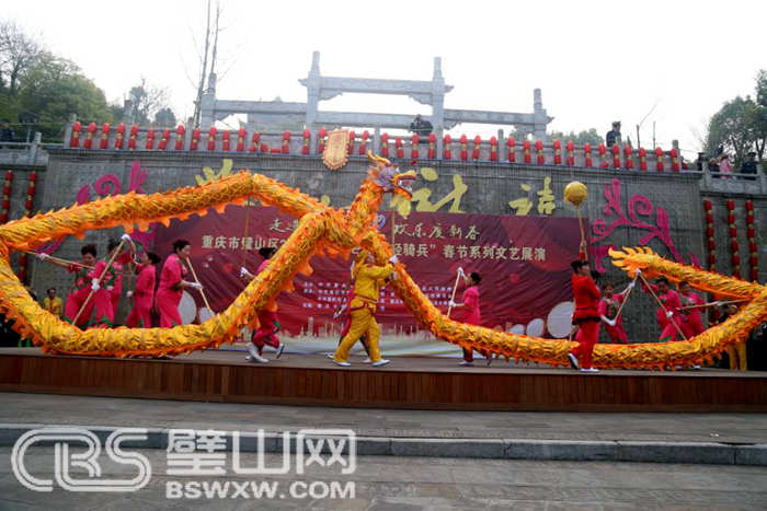 01c56bc42dec4d8381bad24bc127a3f0.jpg