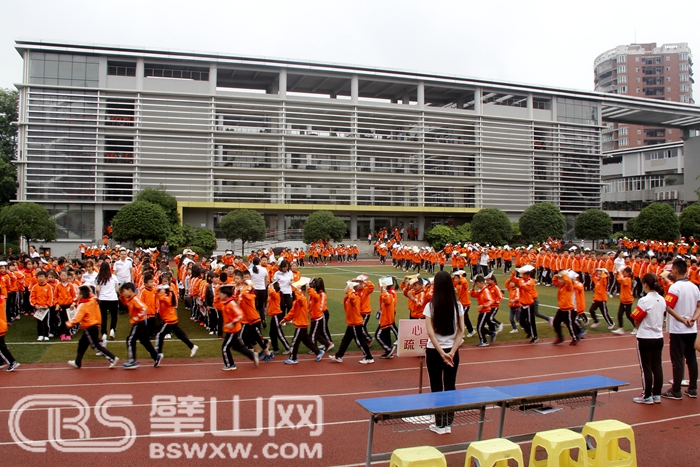 086cebce0ebc40b5b350c32f3bfed4b0.jpg