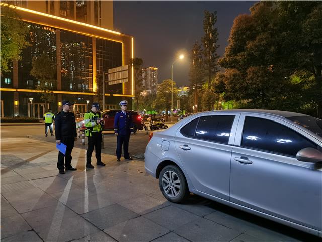 夜巡现场.jpg