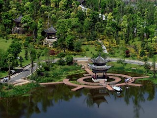 秀湖一景